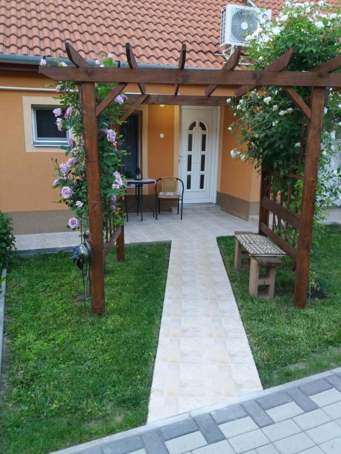 Levendulas Haz Hajdúszoboszló Extérieur photo